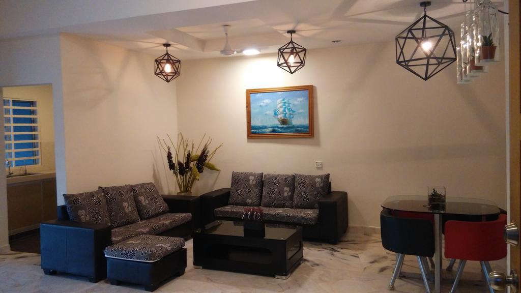 Bercham Vacation House Іпох Номер фото