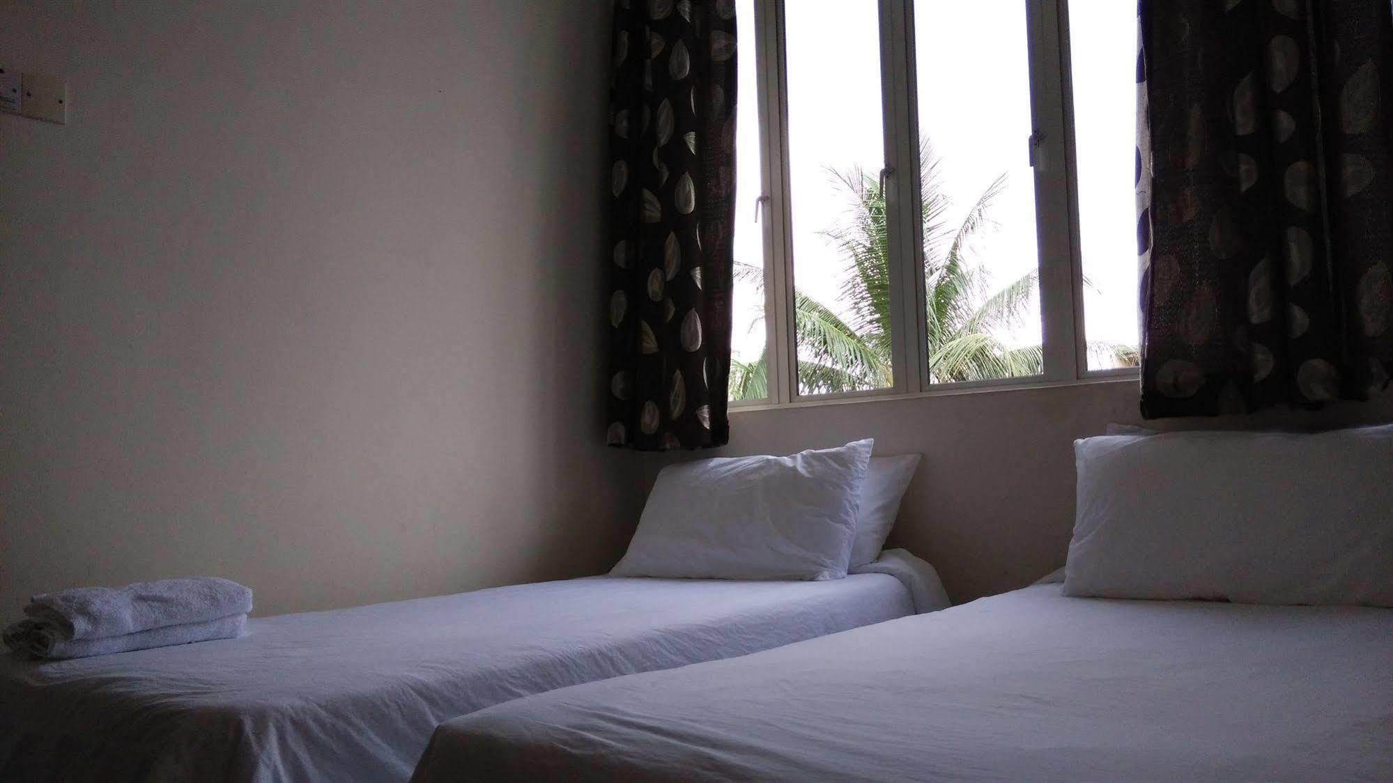 Bercham Vacation House Іпох Екстер'єр фото